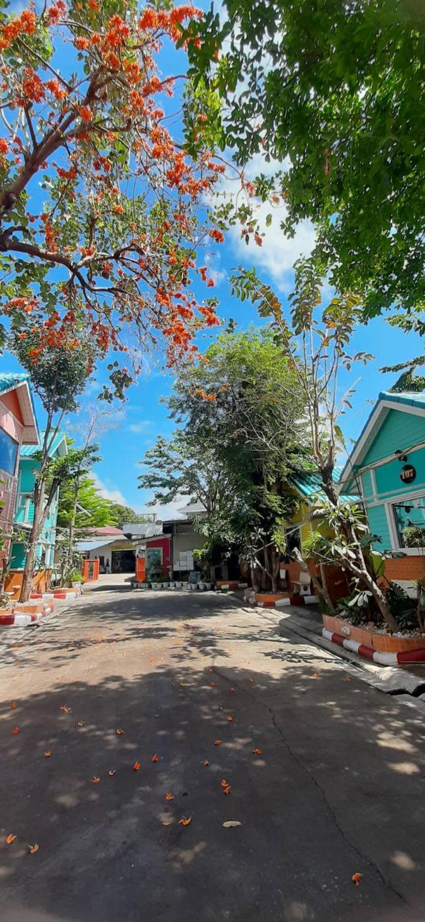 Rak Kun Resort 2 Nakhon Szavan Kültér fotó