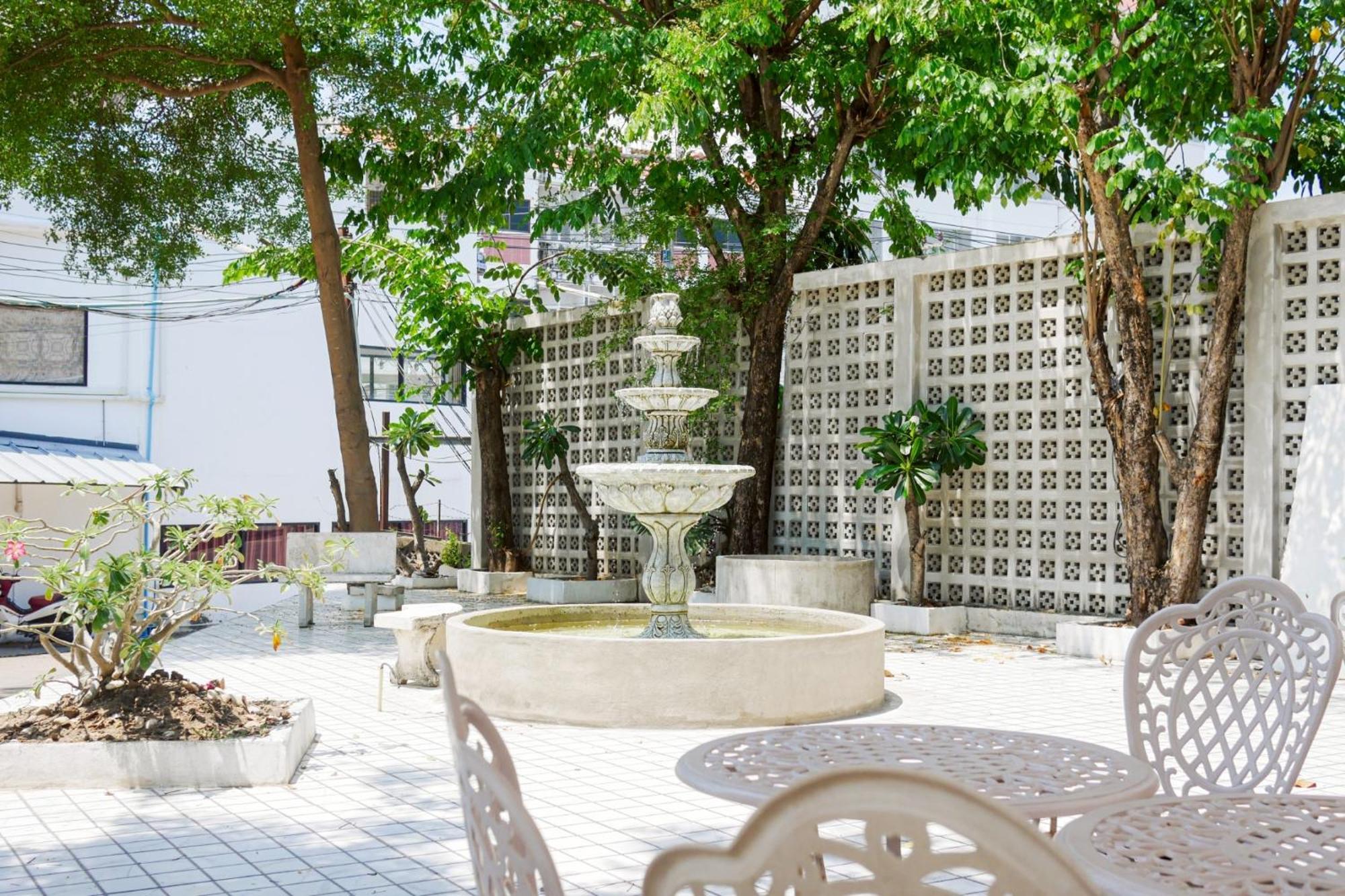 Rak Kun Resort 2 Nakhon Szavan Kültér fotó