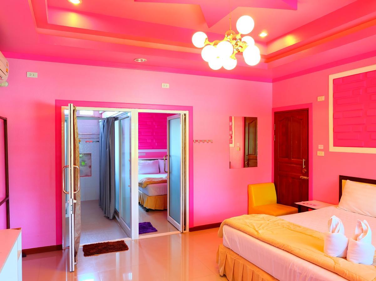 Rak Kun Resort 2 Nakhon Szavan Kültér fotó