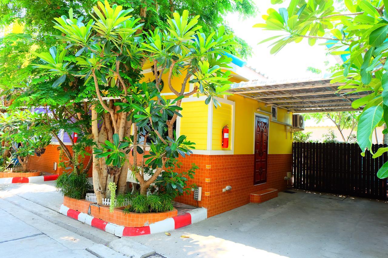 Rak Kun Resort 2 Nakhon Szavan Kültér fotó