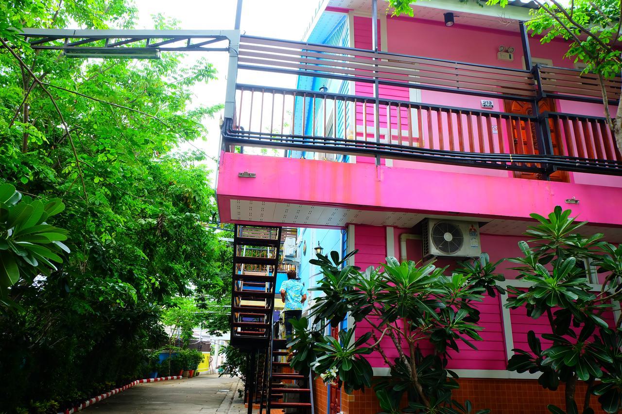 Rak Kun Resort 2 Nakhon Szavan Kültér fotó