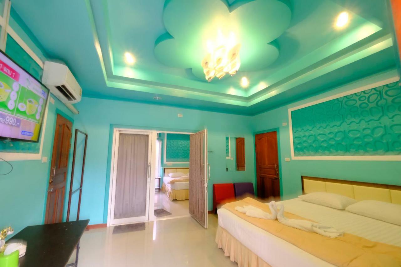 Rak Kun Resort 2 Nakhon Szavan Kültér fotó